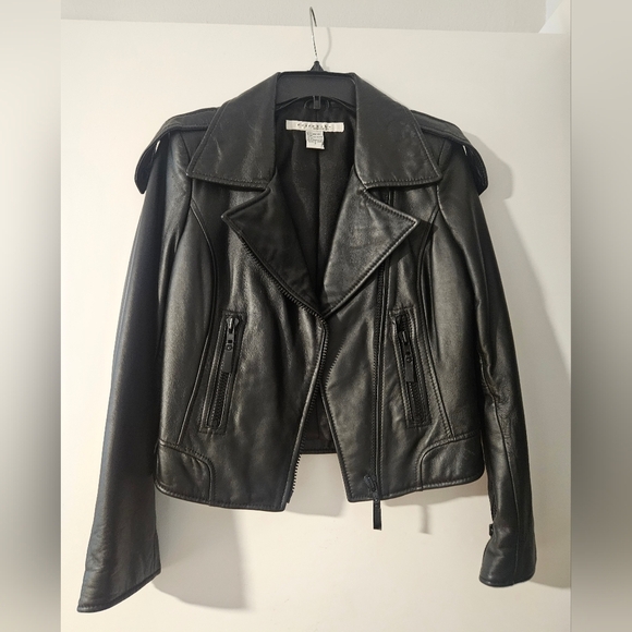 Rezrekshn Women's Rezrekshn 100% Leather Jacket Size Small (never worn) Runs Big - Picture 7 of 9